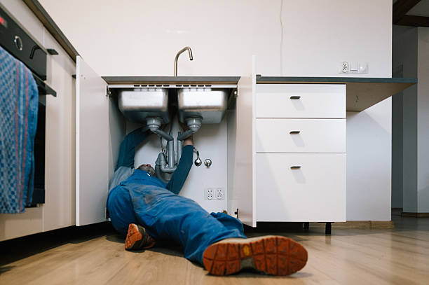 Professional Drain Cleaning technician working in Delphi Falls, NY